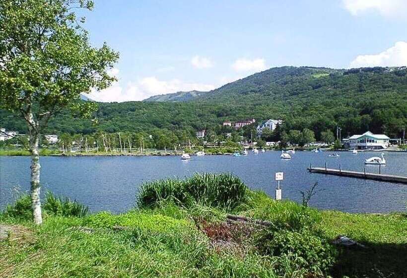 Hostel Shirakabako Sakaeen