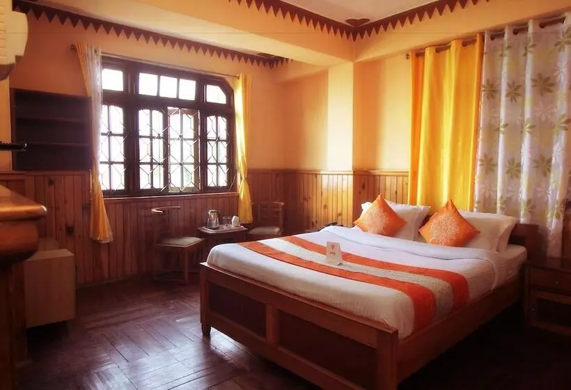 ホテル Deep Residency By Oyo Rooms