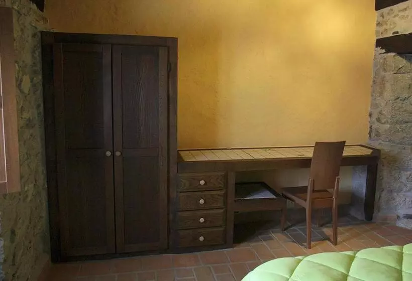 ホテル Rural Llerau