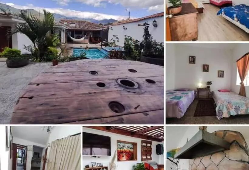 پانسیون Hostel Las Palmas