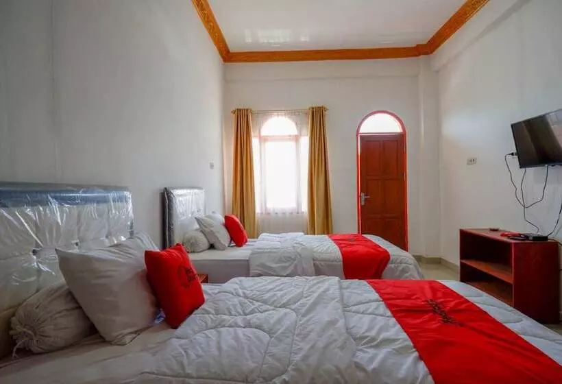 ペンション Reddoorz Near Bolu Toraja