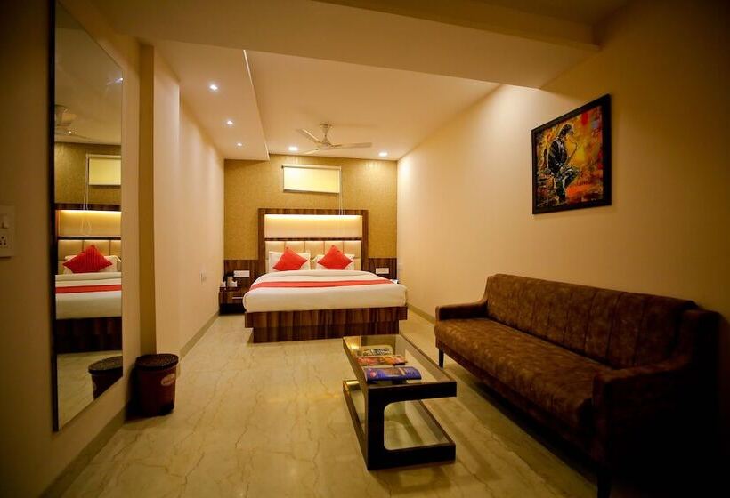 تختخواب و صبحانه Moti Palace