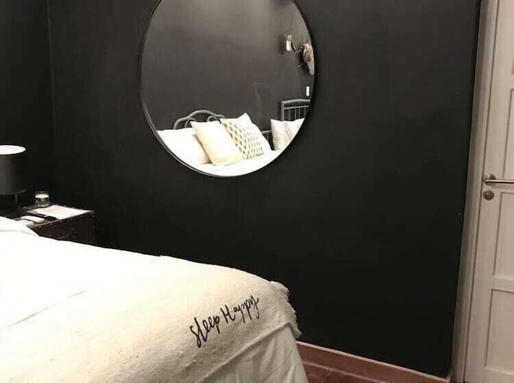 Отель Casa Lola