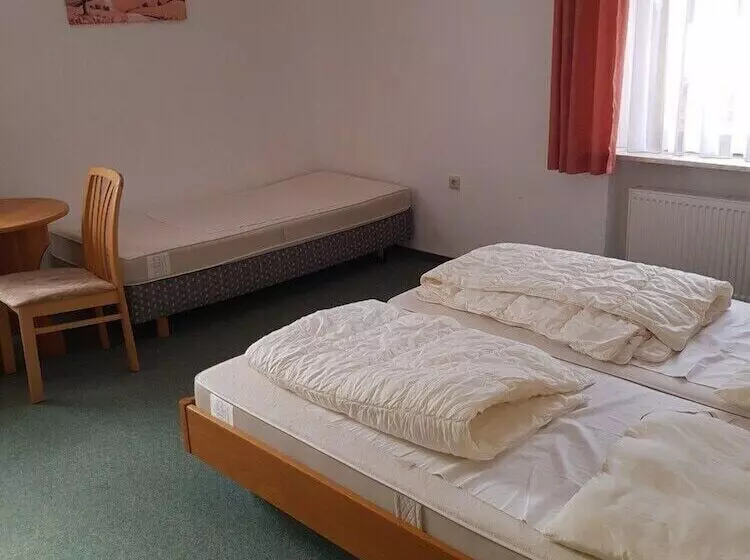 Hotelli Kleiner Inselsberg