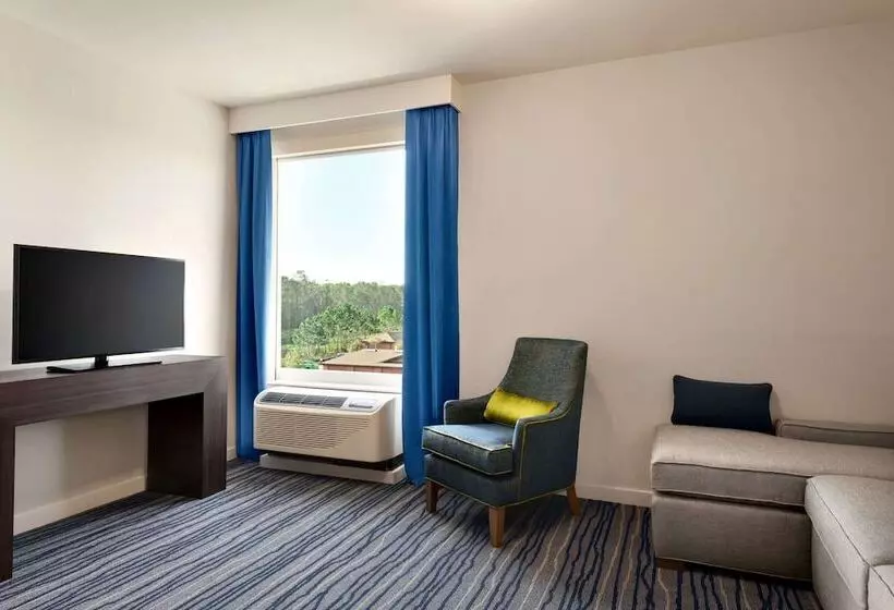 Hotelli La Quinta Inn & Suites By Wyndham Orlando Idrive Theme Parks