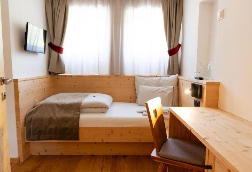 膳宿费 Garni Bergblick