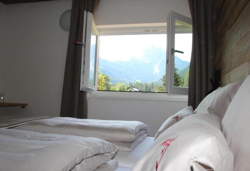 膳宿费 Garni Bergblick