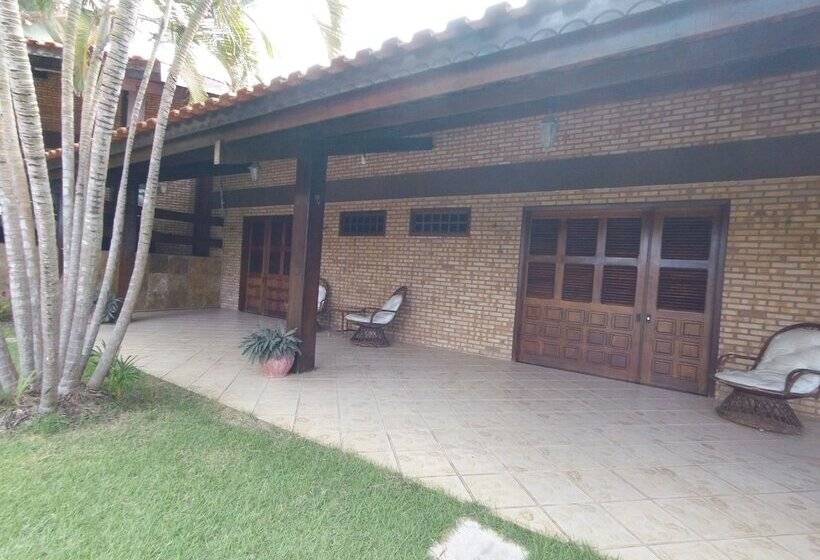 ペンション Kiwi Pousada & Lounge