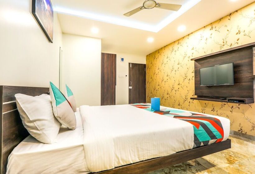 ホテル Fabexpress Classic Residency