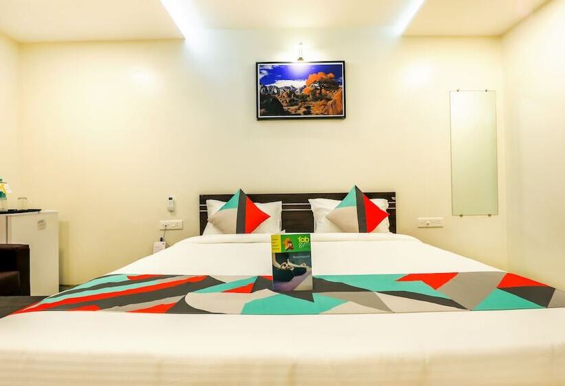 ホテル Fabexpress Classic Residency