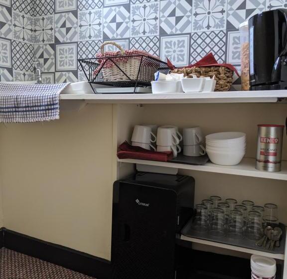 민박 The Kings Head