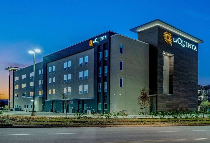 هتل La Quinta Inn & Suites Katy Mills By Wyndham Katy