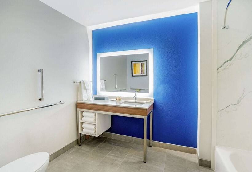 هتل La Quinta Inn & Suites Katy Mills By Wyndham Katy