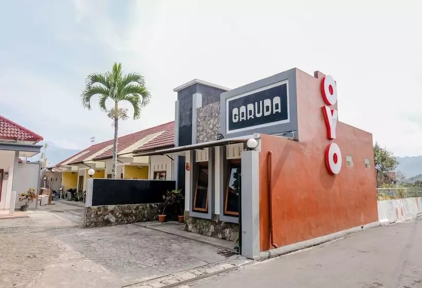 ホテル Oyo 1028 Garuda Residence