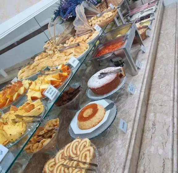 ホテル Pousada Família De Nazaré