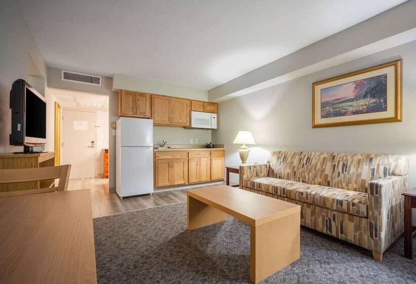 فندق Suburban Studios I80 Grand Island