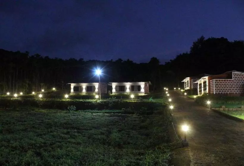 ペンション Areca Farms