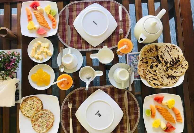 پانسیون Wijesiri Family Guest House