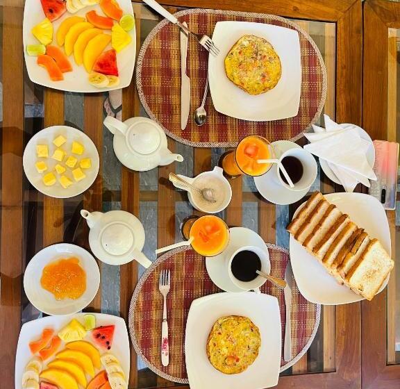 پانسیون Wijesiri Family Guest House