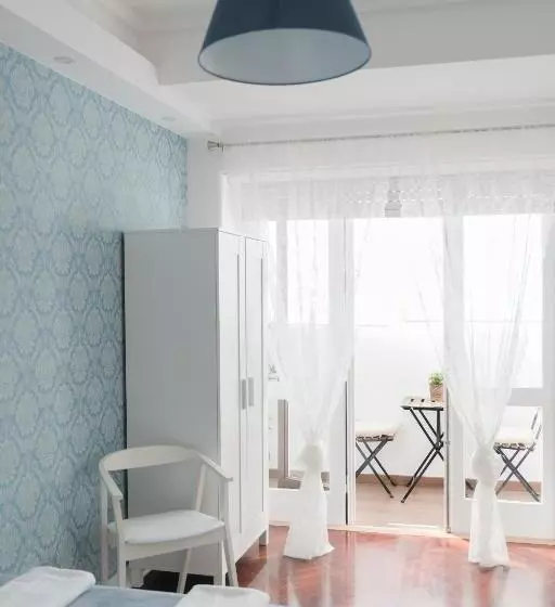 پانسیون 4u Lisbon Suites & Guesthouse Vii Airport