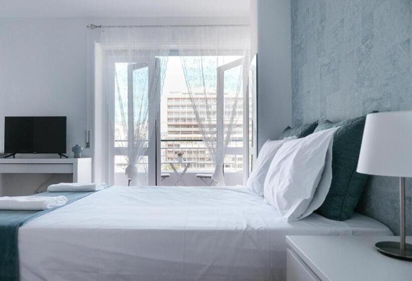 Pensione 4u Lisbon Suites & Guesthouse Vii Airport