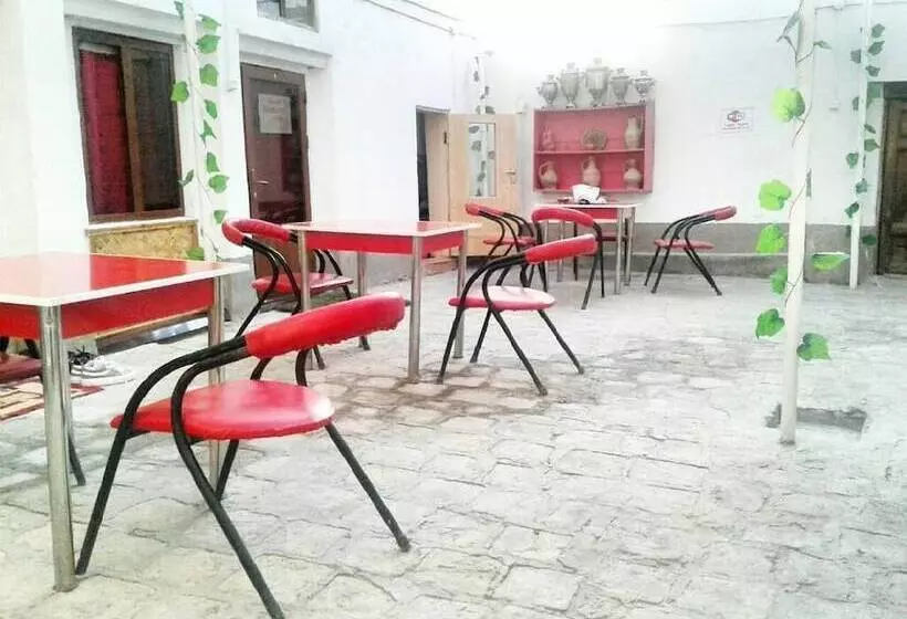 پانسیون History Guest House