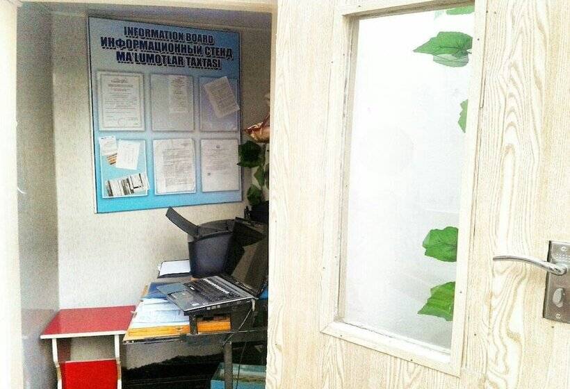 פנסיון History Guest House