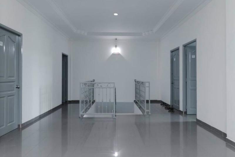 פנסיון Reddoorz Plus Near Batam City Square