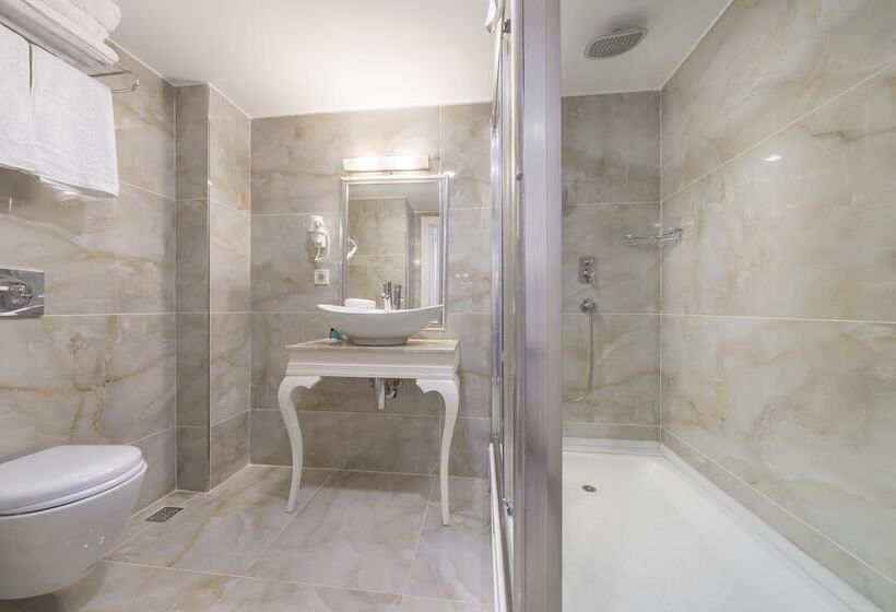 Topkapi Old City Kensington Hotel Istanbul