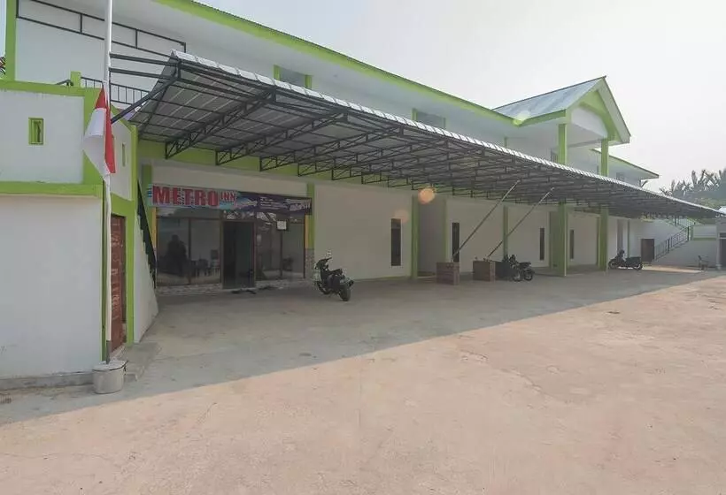 ホテル Reddoorz Near Rs Harapan Bersama