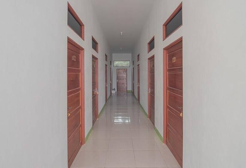 호텔 Reddoorz Near Rs Harapan Bersama