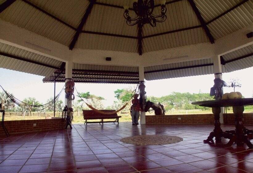 בית מלון כפרי Rio Humadea