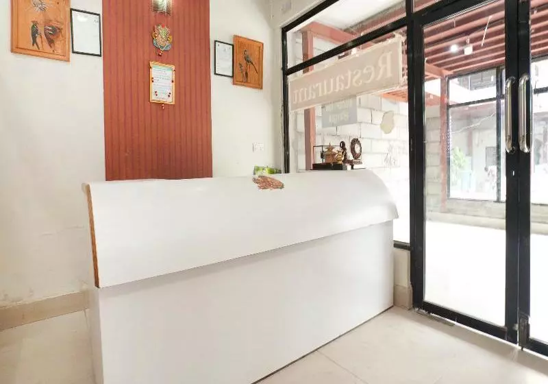 Hotel Ugrachandi By Oyo Rooms