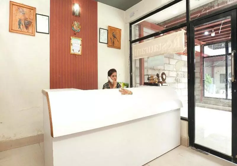 Hotel Ugrachandi By Oyo Rooms