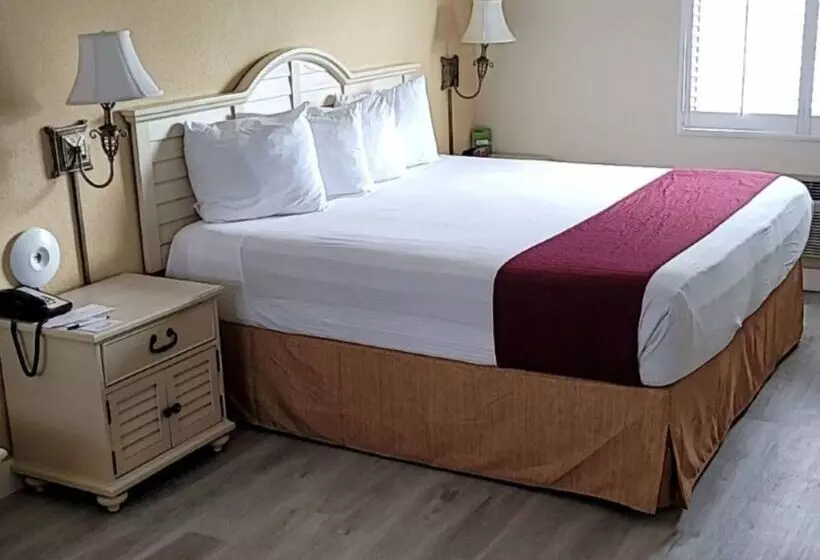 Best Western Ocean Sands Beach Resort