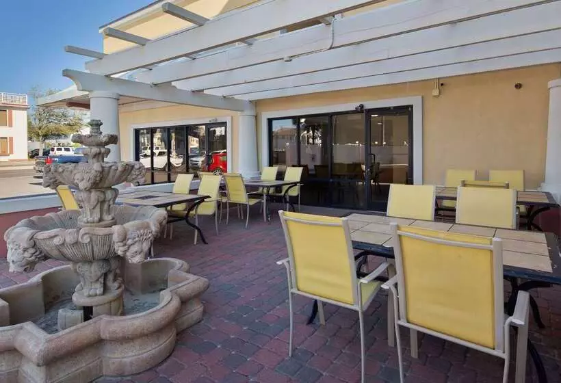 Best Western Ocean Sands Beach Resort