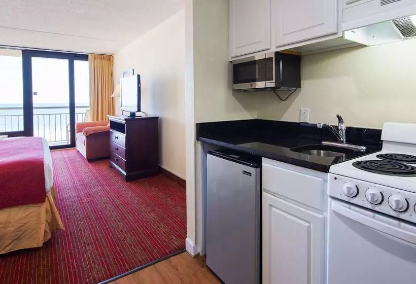 Best Western Ocean Sands Beach Resort