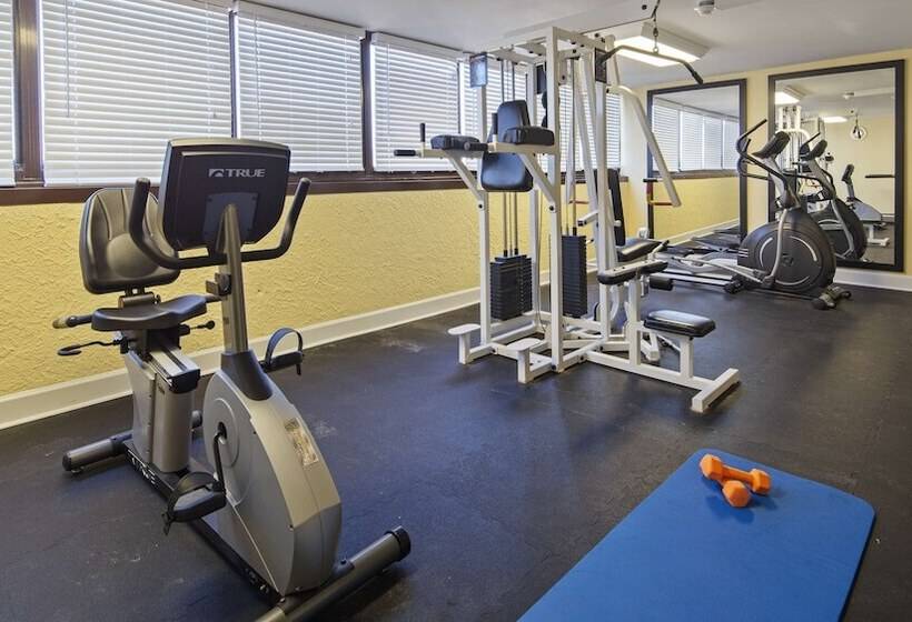 Best Western Ocean Sands Beach Resort