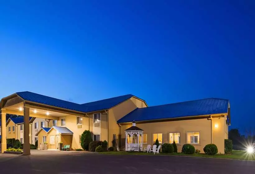 Hotelli Best Western New Baltimore Inn