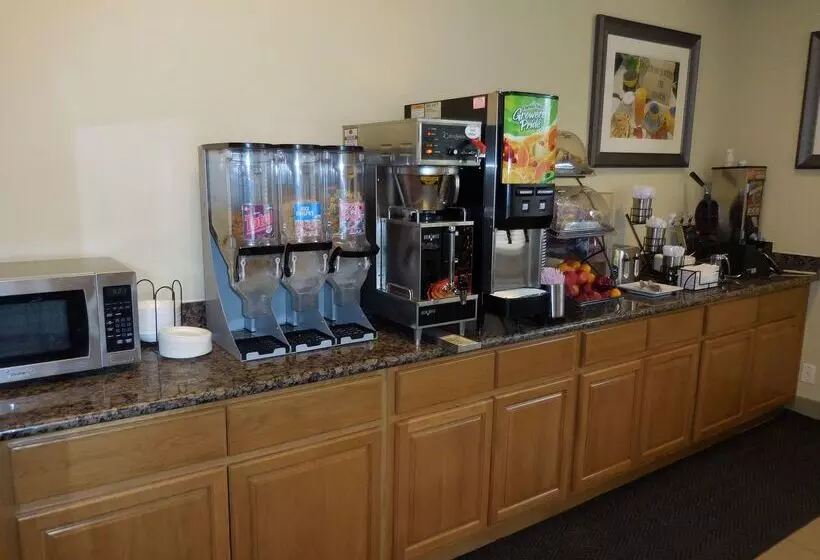 هتل Best Western Willits Inn