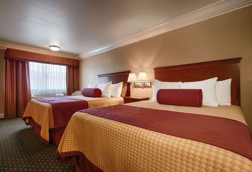 فندق Best Western Willits Inn