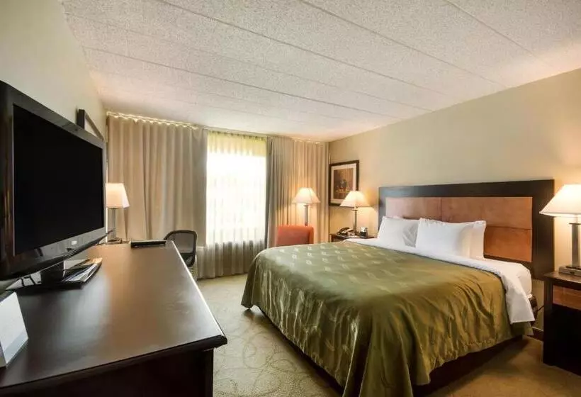 Exton Hotel And Conference Center