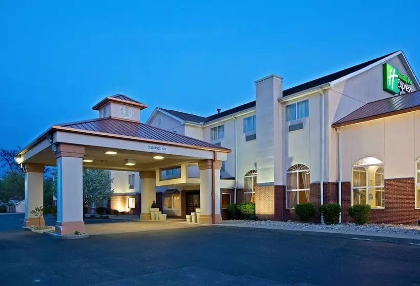 فندق Comfort Inn & Suites Sharonville Cincinnati North