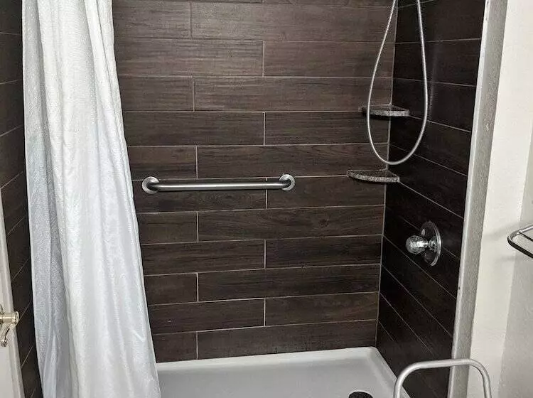 酒店 Key West Inn Roanoke