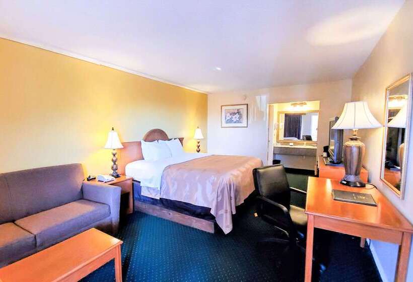 호텔 Quality Inn Near Manatee Springs State Park
