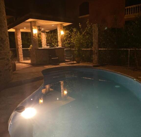 Casa Vistas Del Pacifico Bed & Breakfast