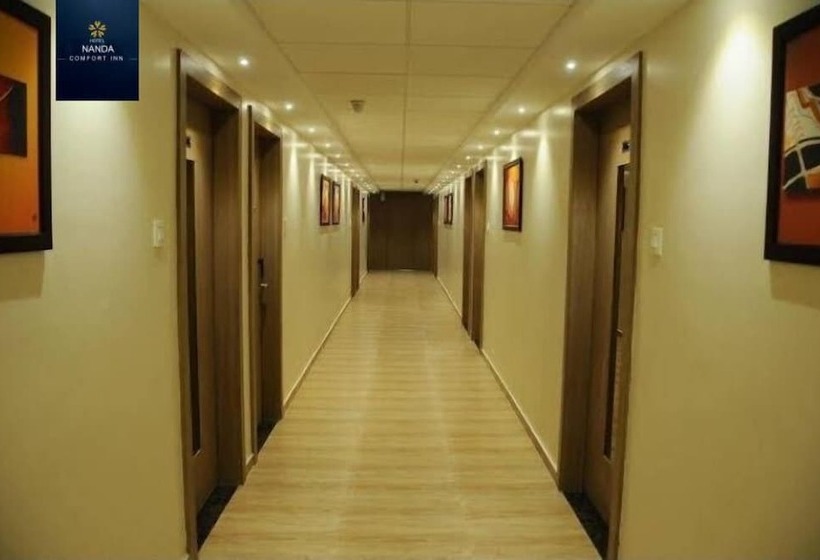 호텔 Nanda Comfort Inn