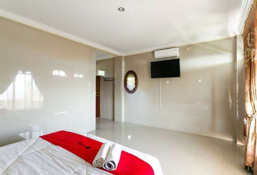 בית מלון כפרי Reddoorz Near Parangtritis Beach