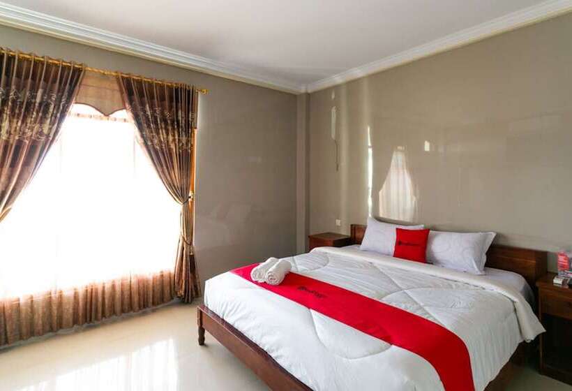 בית מלון כפרי Reddoorz Near Parangtritis Beach