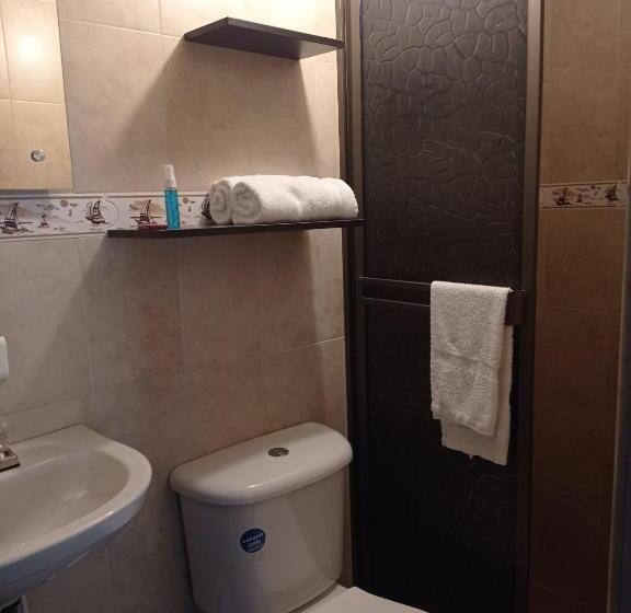 ホテル Refugio Turistico & Restaurante Dylam